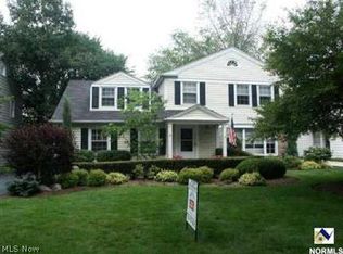 22387 E Byron Rd, Beachwood, OH 44122