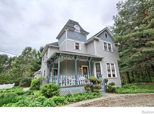 3123 E Highland Rd, Howell, MI 48843