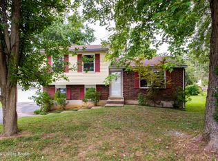 9403 Candywood Ln, Louisville, KY 40291