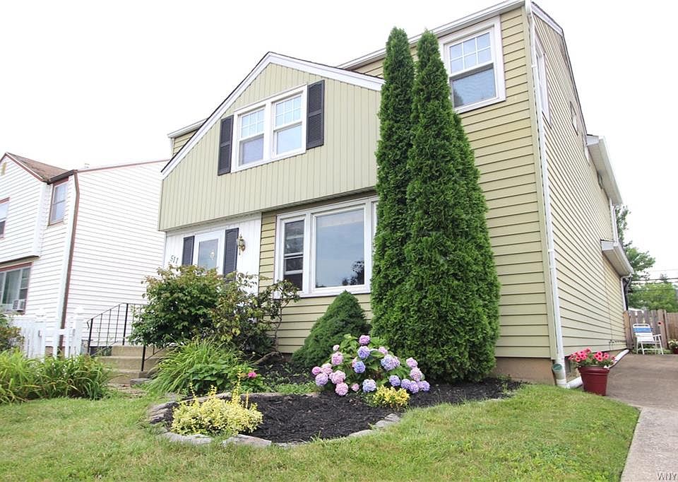 1st image of 511 Moore Ave