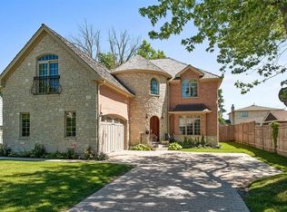 3217 Springdale Ave, Glenview, IL 60025