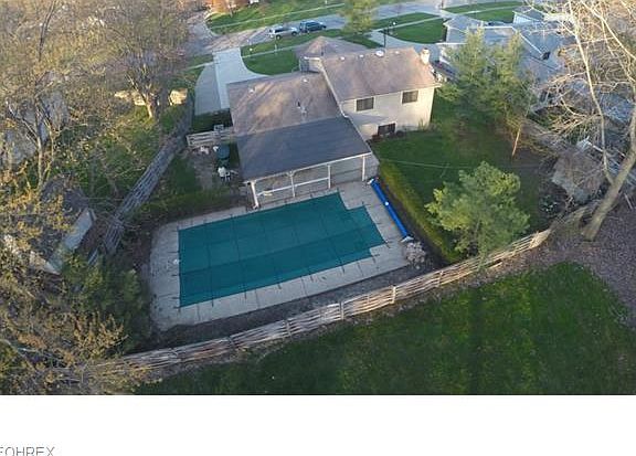 4th image of 15660 Walnut Creek Dr