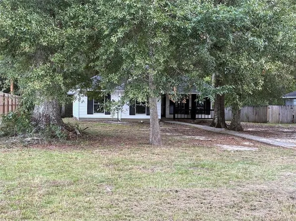 108 E Cherrywood Ln, Pearl River, LA 70452