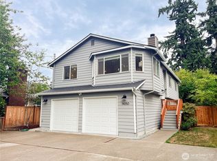 14050 Wayne Pl N, Seattle, WA 98133