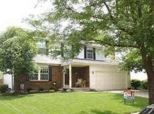 711 Suntree Dr, Westerville, OH 43081