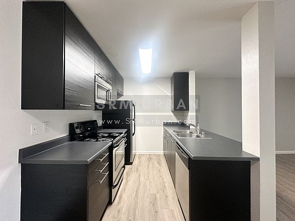5th image of 4612 Ohio St #4