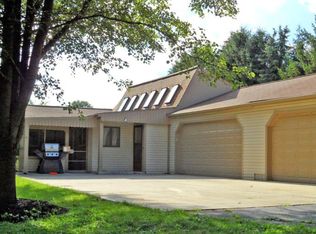 5890 Tussic Street Rd, Westerville, OH 43082