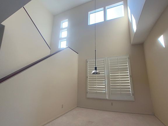 4th image of 11908 Brewster Ct