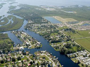 1404 Nethers Pl, Ruskin, FL 33570