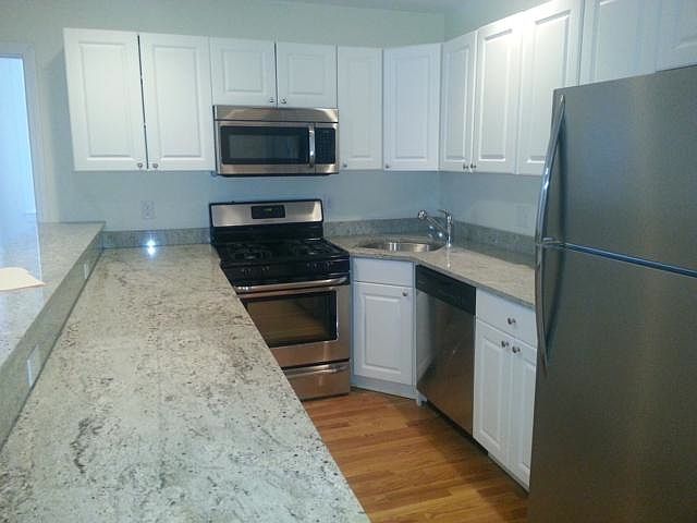 1st image of 60 Egmont St #24C