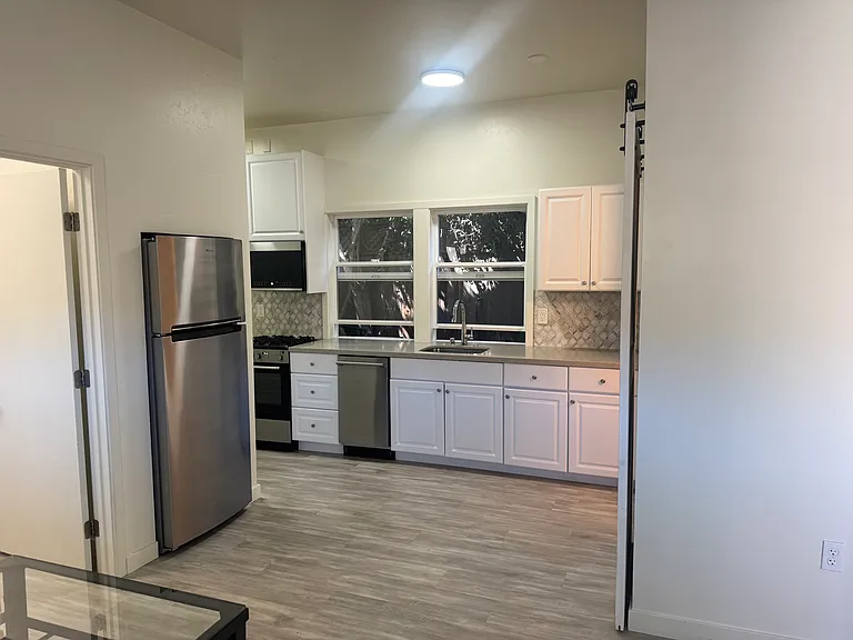 637 W Ortega St #637A — Photo 1