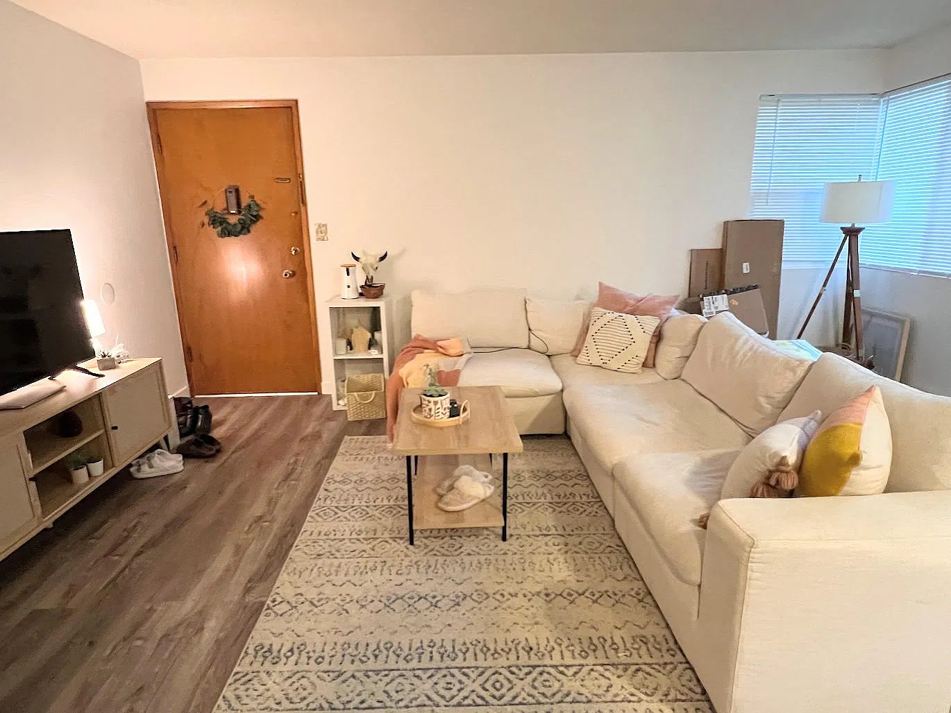 1 bed, 650 sqft, $1,695 — Photo 2