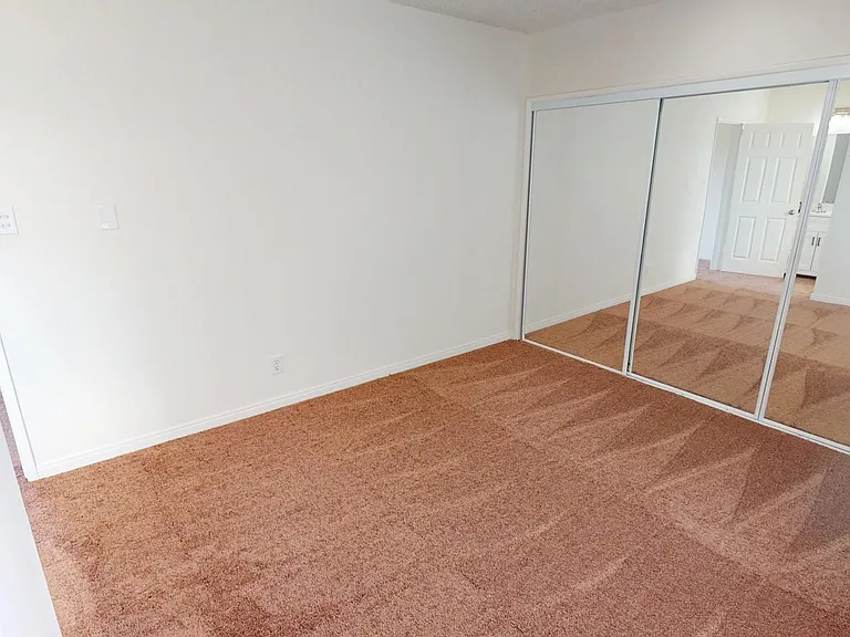 16220 Cornuta Apartments — Photo 17