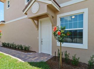 647 SW Glen Crest Way, Stuart, FL 34997