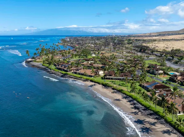 24 Puamelia Pl APT 3, Lahaina, HI 96761