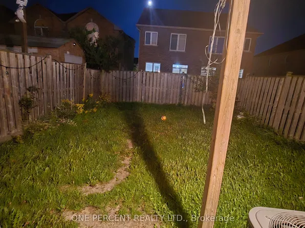 (undisclosed Address), Mississauga, ON L5M 0N6