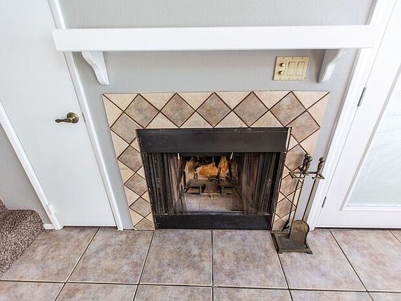 2nd image of 602 N May St #60