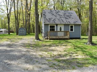 4775 Palmetto Dr, Geneva, OH 44041