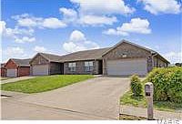 1st image of 429/431 Deerwood Dr W