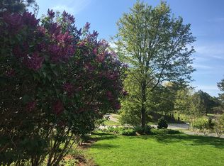 55 Wintergreen Rd, Mashpee, MA 02649