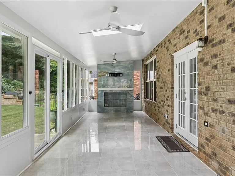 5011 Morriscastle Dr — Photo 35
