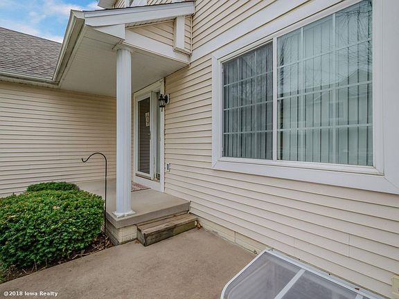 2nd image of 9435 Greenspire Dr Unit 27