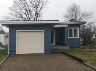 213 Mahony Ave, Ellwood City, PA 16117