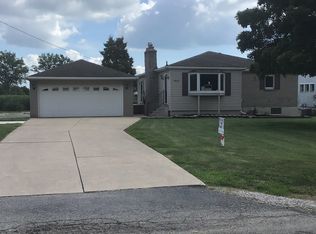 7802 Swan Creek Rd, Newport, MI 48166