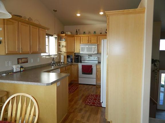 3rd image of 4555 Stonewood Way