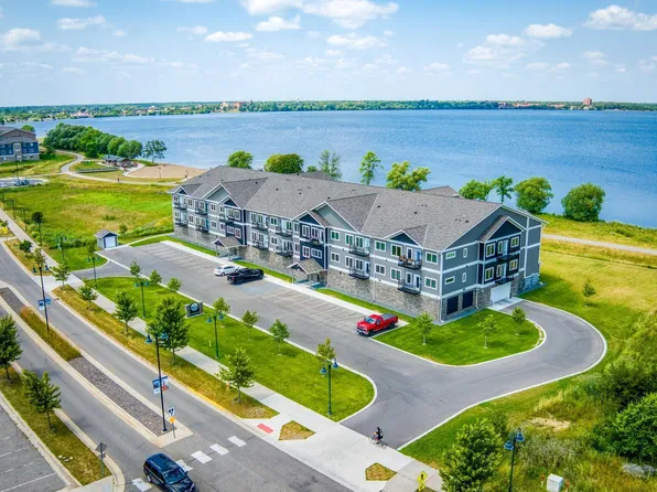 715 Lake Shore Dr NE #200, Bemidji, MN 56601