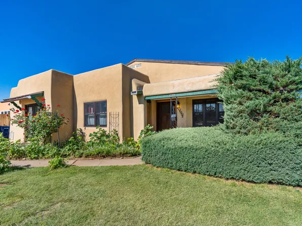 1222 Vitalia St, Santa Fe, NM 87505