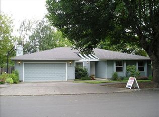 12824 SW Thunderhead Way, Beaverton, OR 97008