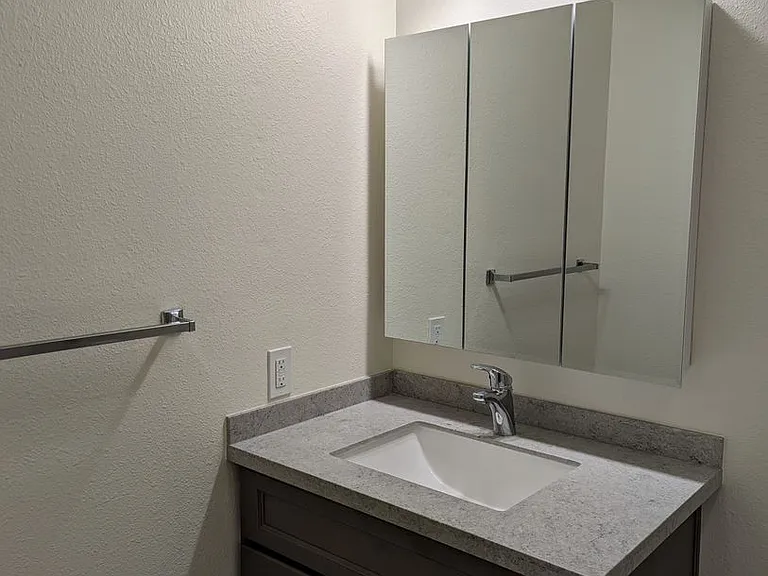 Citigate Apartments — Photo 180