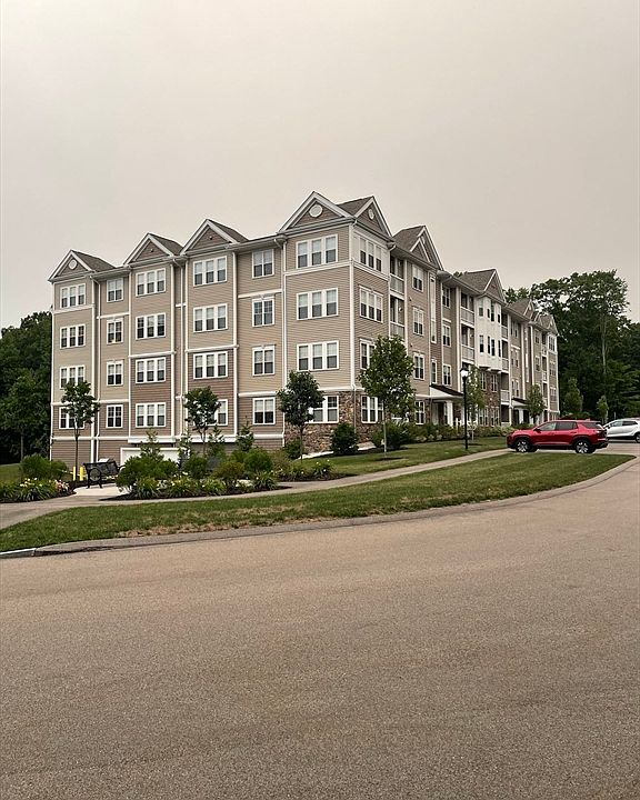1st image of 4402 Pennington Dr #4402