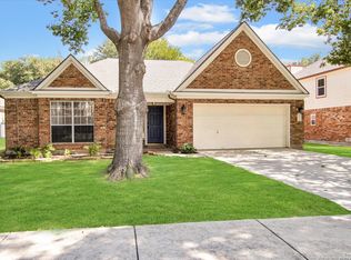 2436 Tree Br, Schertz, TX 78154