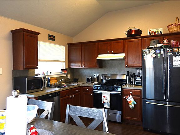 5th image of 1068 Windmeadows Dr