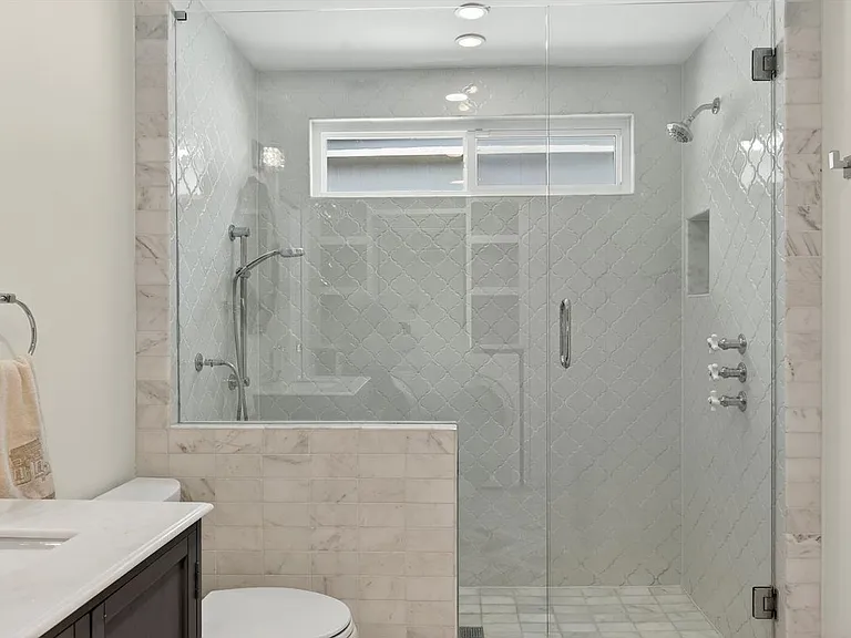 4315 Cabell Dr — Photo 24