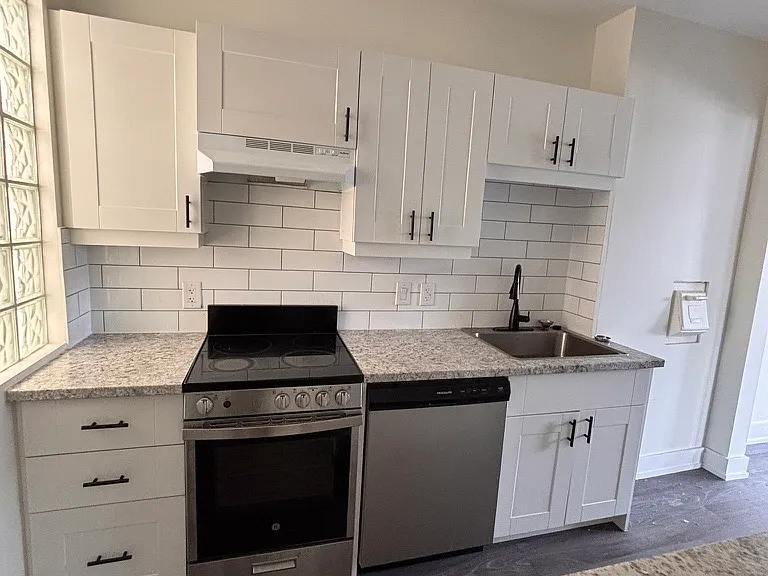 147 5th Ave #1 — Photo 11