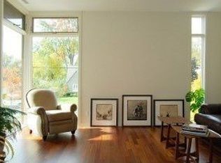 342 Baldwin Rd, Birmingham, MI 48009