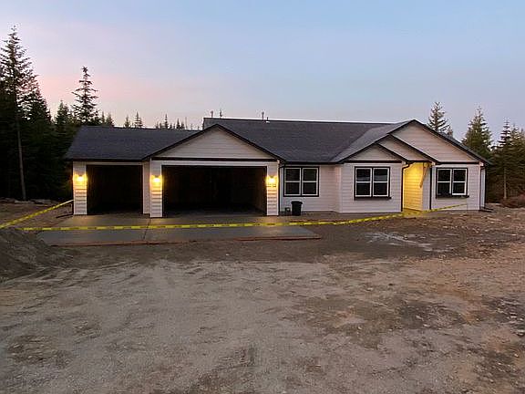 4th image of 32783 N Walking Horse Ln