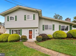 13209 Arctic Ave, Rockville, MD 20853