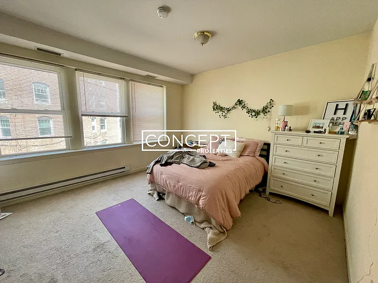 1406 Beacon St #2CP — Photo 8