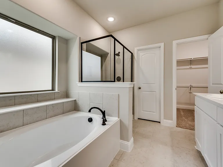1523 Charismatic Ct — Photo 12