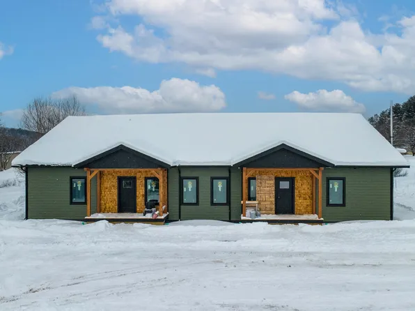 481 Gilman Rd, Lyndonville, VT