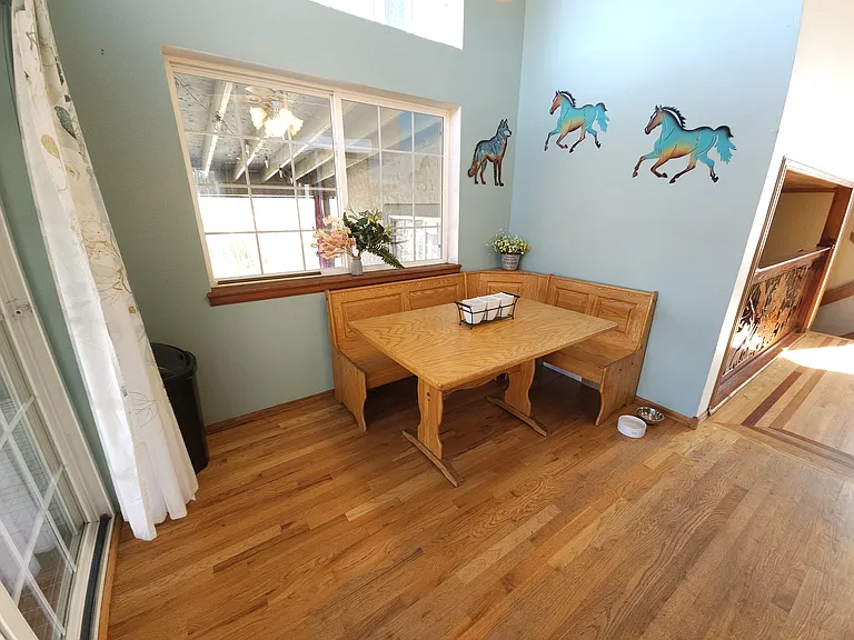 Breakfast nook