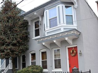 41 Lineau Pl, Jersey City, NJ 07307