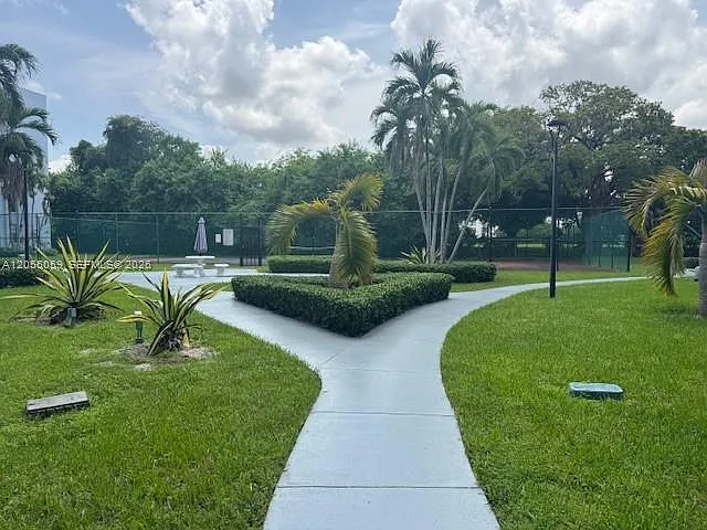 9440 Fontainebleau Blvd #514 — Photo 3