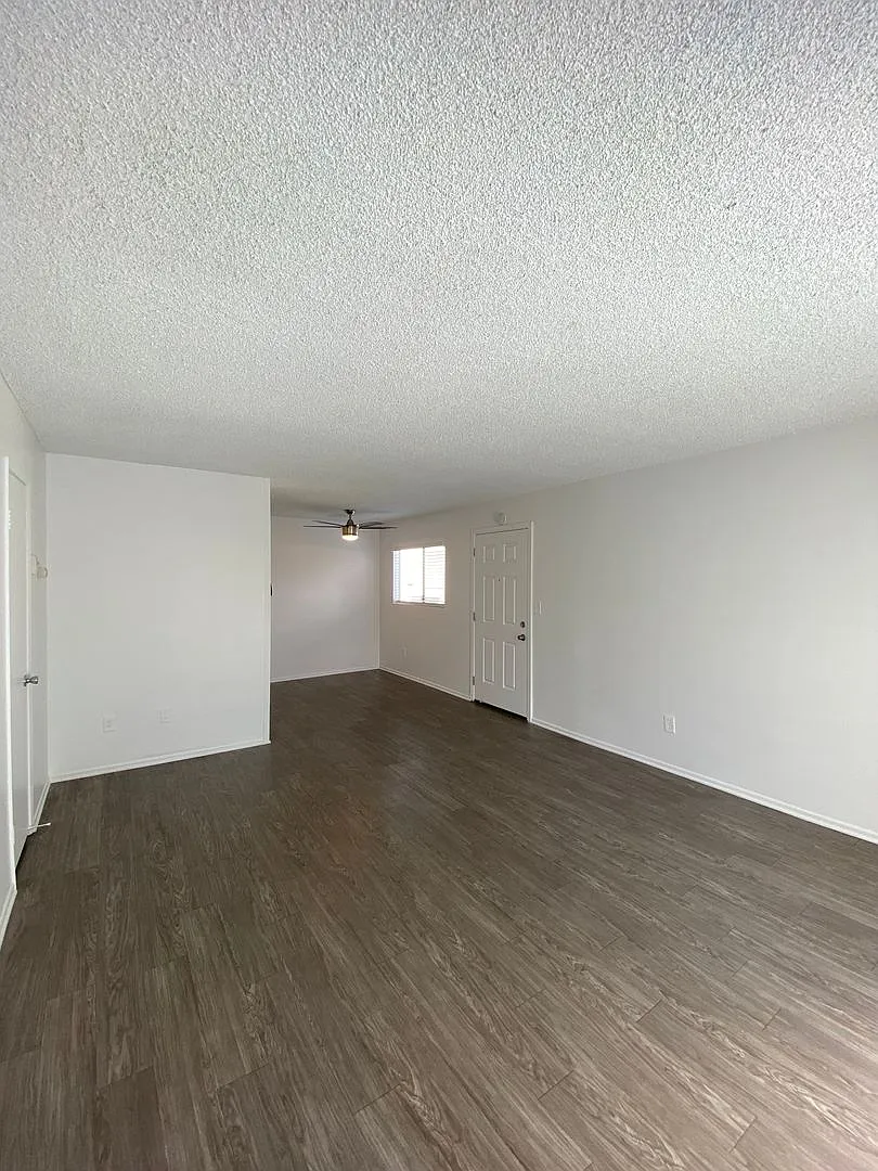 H640 — Photo 3