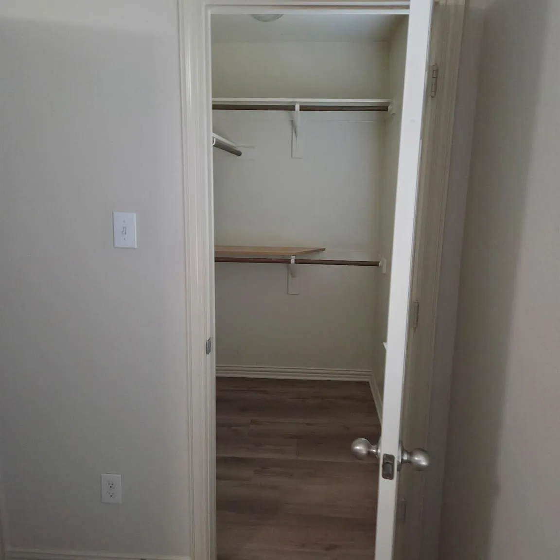 2 bed, 2.5 bath, 1491 sqft, $2,000 — Photo 4