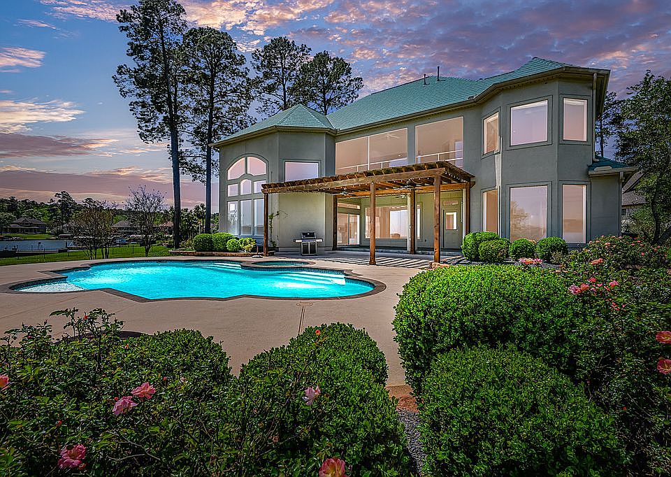 1st image of 18707 W Cool Breeze Ln